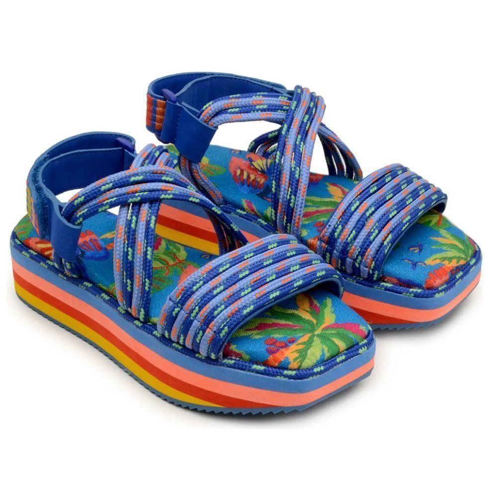 Farm Rio NWT Macaw Platform Rainbow Sandals Size 7 Open Toe Strappy Tropical